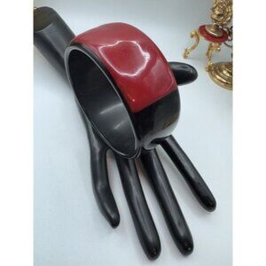 Vintage Retro 2 Tone LUCITE Bangle Red & Black- Chunky Lucite